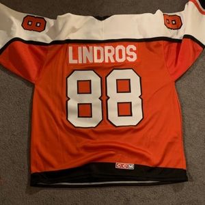 Authentic jersey/sweater flyers hockey lindros